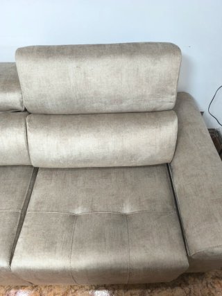 Sofá beige tela
