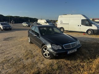 Mercedes-Benz Clase C 2001