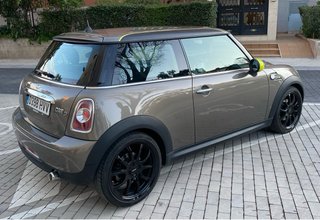 MINI One 2014