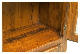 Vetrina Country in legno massello di tiglio finitu