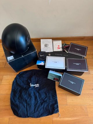 Capacete Vespa 946 Emporio Armani Oficial