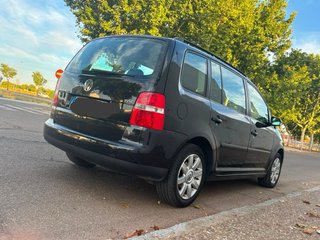 Volkswagen Touran 2005