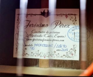 Guitarra Jerónimo Pérez