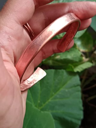 Pulsera de cobre artesanal