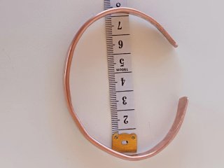 Pulsera de cobre artesanal