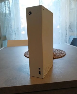 Xbox Series S bianca