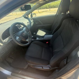 Toyota Avensis 2010