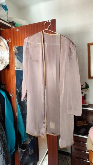 Chaqueta transparente.