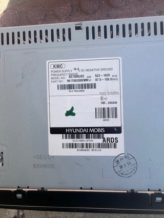 Llantas Kia Ceed y Radio Original