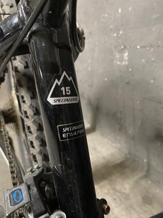 Bicicleta Specialized Myka Sport Disc Negra