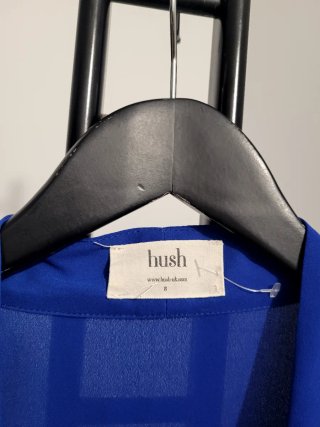 Blusa azul cruzada Hush