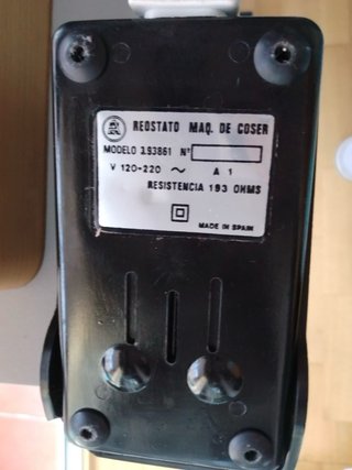 Máquina de coser Alfa Alfamatic 107