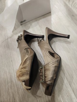 Zapatos de fiesta Adolfo Dominguez Beige