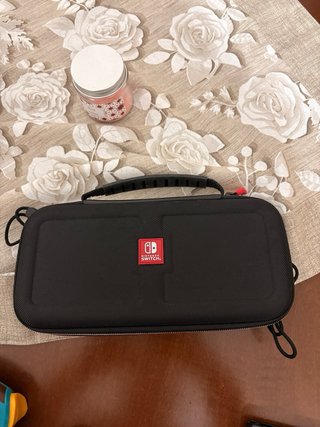 Nintendo Switch + Hogwarts Legacy + Minecraft