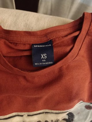 Lote 3 Camisetas XS de chico.