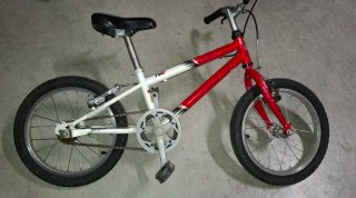 Bicicleta infantil 16 roja y blanca