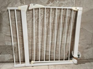 Barandilla seguridad escaleras blanca