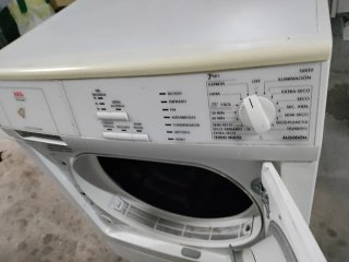 Secadora AEG Lavatherm