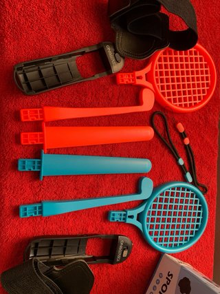 Kit sport 12 accessori Nintendo Switch con scatola