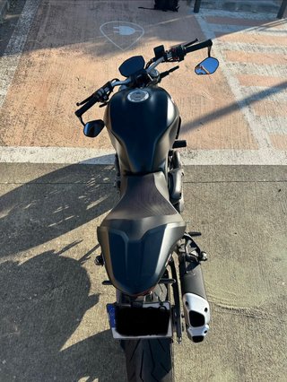Ducati Monster 821 Negra