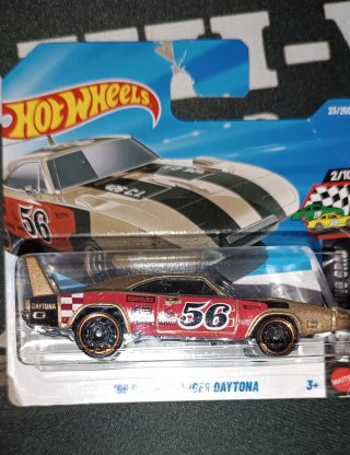 Hot Wheels Dodge Charger Daytona 56