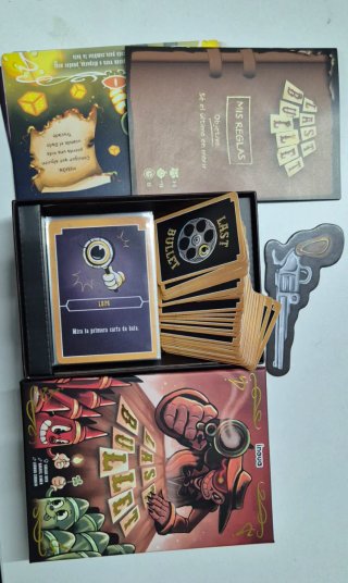 Juego de cartas Last Bullet Castellano