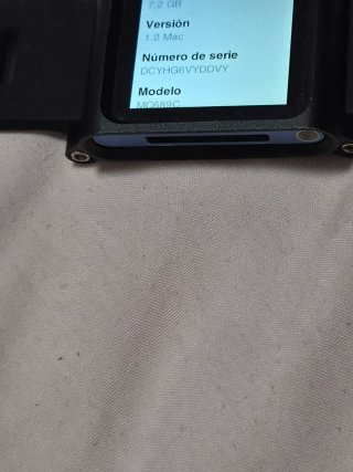 iPod Nano 6ta Gen 8GB + funda reloj