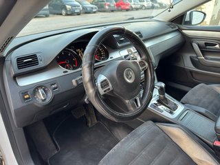 Volkswagen Passat CC 2009