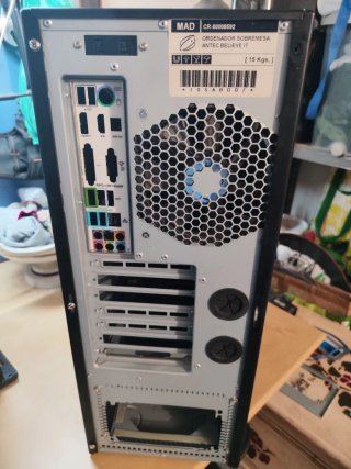 Caja Torre PC Sobremesa Antec Negra/Gris