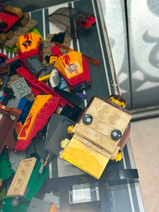 Conjunto de piezas y minifiguras LEGO 2,5 kg