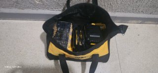 Taladro Percutor DeWalt con Bolso