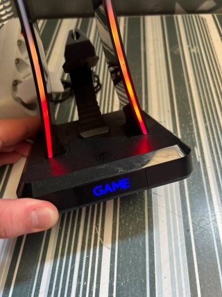 Soporte para auriculares gaming con iluminación RG
