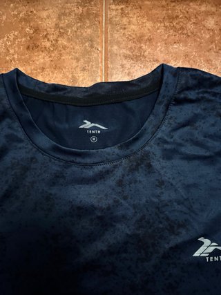 Camisetas TENTH chico sin estrenar las dos por 24