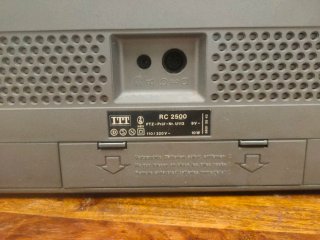ITT RC 2500 Radio Grabadora 4 Bandas