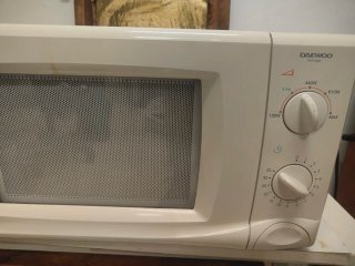 Microondas Daewoo KOR-6305