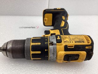 taladro a bateria dewalt dcd795