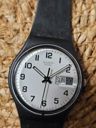 Orologio Swatch GB743 1999 con data