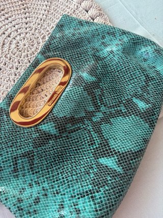 Bolso Michael Kors verde y dorado