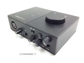 tarjeta sonido native instruments komplete audio 1
