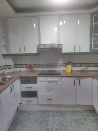Casa adosada en alquiler en El Juncal - Av. de la Paz en Sevilla