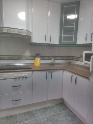 Casa adosada en alquiler en El Juncal - Av. de la Paz en Sevilla