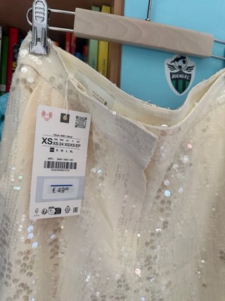 Traje Zara Lentejuelas Blanco roto