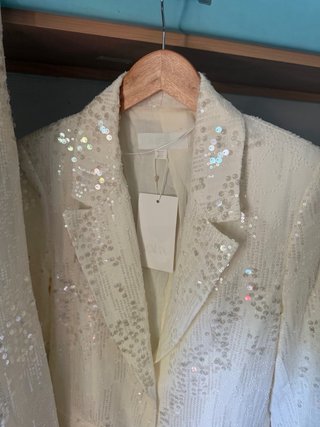 Traje Zara Lentejuelas Blanco roto