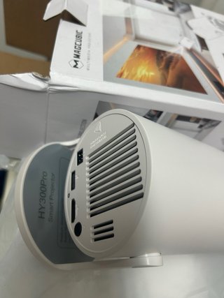 Proyector Multimedia MAGCUBIC WiFi  hy300pro