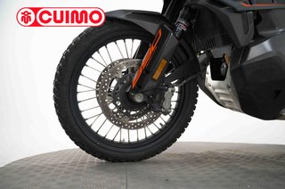 KTM 890 ADVENTURE