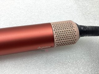 cepillo con bomba aire dyson airwrap hs05