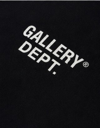 Sudadera Gallery Dept. Negra