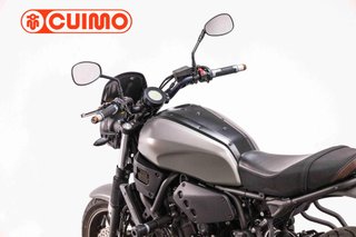 YAMAHA XSR 700