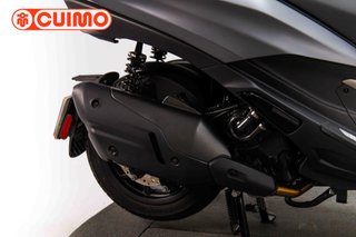 PIAGGIO MP3 530 HPE EXCLUSIVE