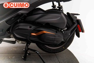 PIAGGIO MP3 530 HPE EXCLUSIVE